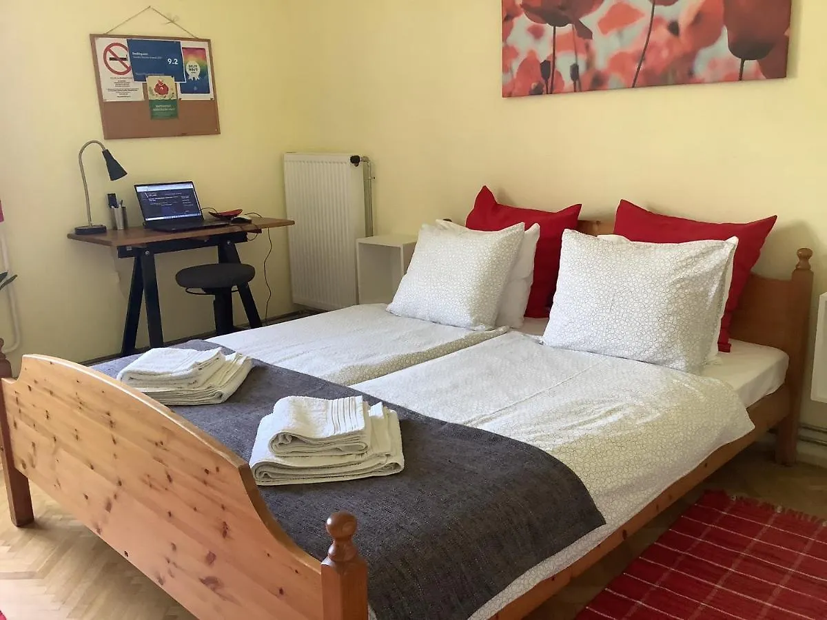 Poppy Flower Apartment Budapest Hungary